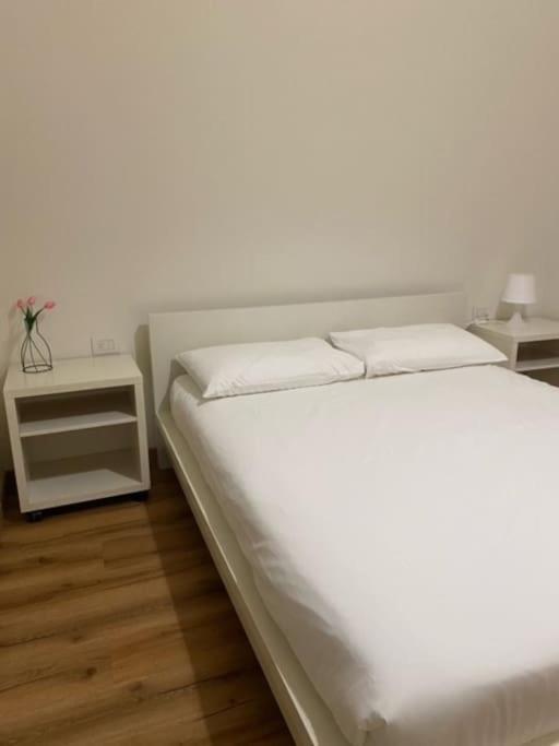 La Casa Di Amalia Διαμέρισμα Rho Εξωτερικό φωτογραφία